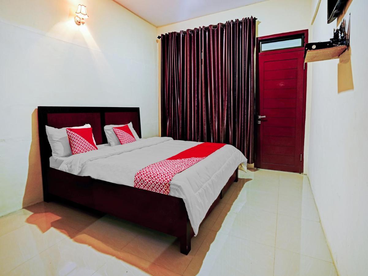 Oyo 90331 Hotel Toba Shanda بارابات المظهر الخارجي الصورة