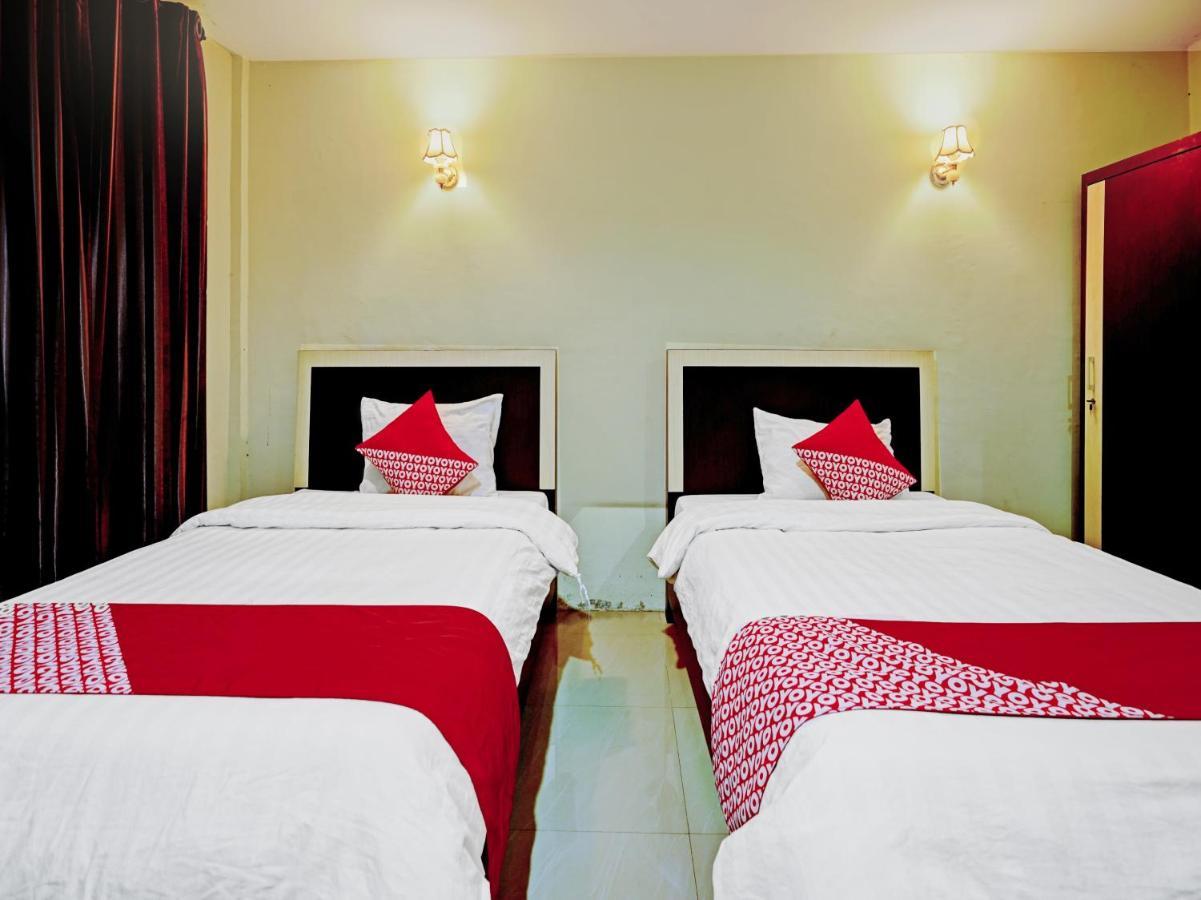 Oyo 90331 Hotel Toba Shanda بارابات المظهر الخارجي الصورة