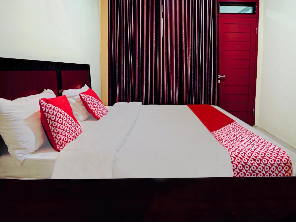 Oyo 90331 Hotel Toba Shanda بارابات المظهر الخارجي الصورة