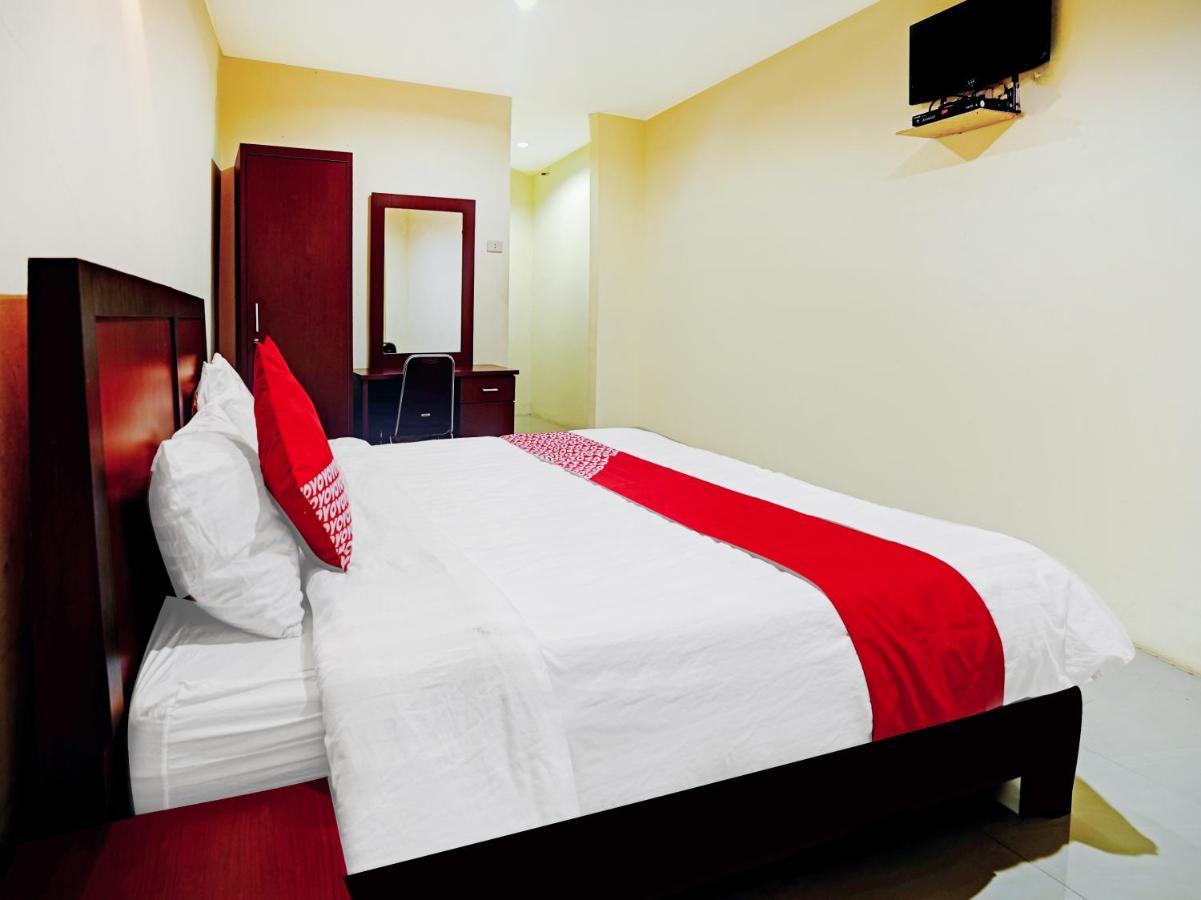 Oyo 90331 Hotel Toba Shanda بارابات المظهر الخارجي الصورة