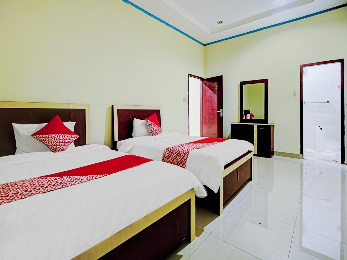 Oyo 90331 Hotel Toba Shanda بارابات المظهر الخارجي الصورة