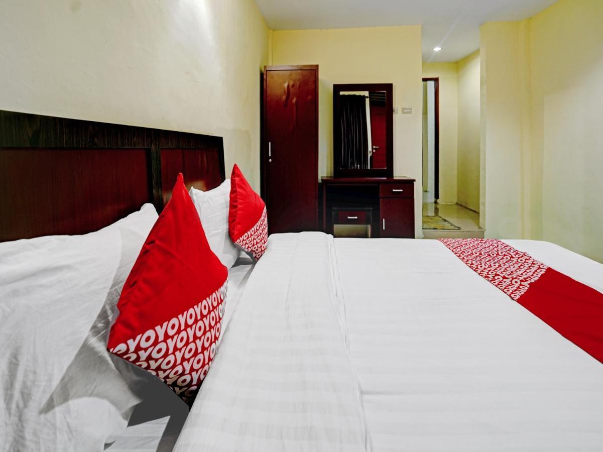 Oyo 90331 Hotel Toba Shanda بارابات المظهر الخارجي الصورة