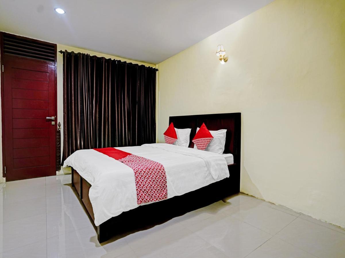 Oyo 90331 Hotel Toba Shanda بارابات المظهر الخارجي الصورة