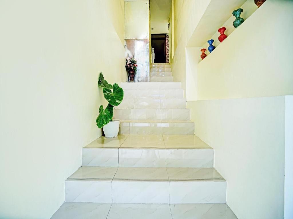 Oyo 90331 Hotel Toba Shanda بارابات المظهر الخارجي الصورة
